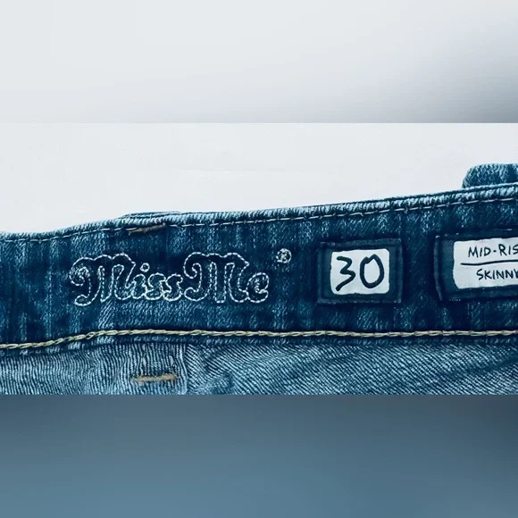 Miss Me Jeans Women’s 30 X 31 Blue Skinny Mid Rise Stretch Denim Rocker - Picture 5 of 10